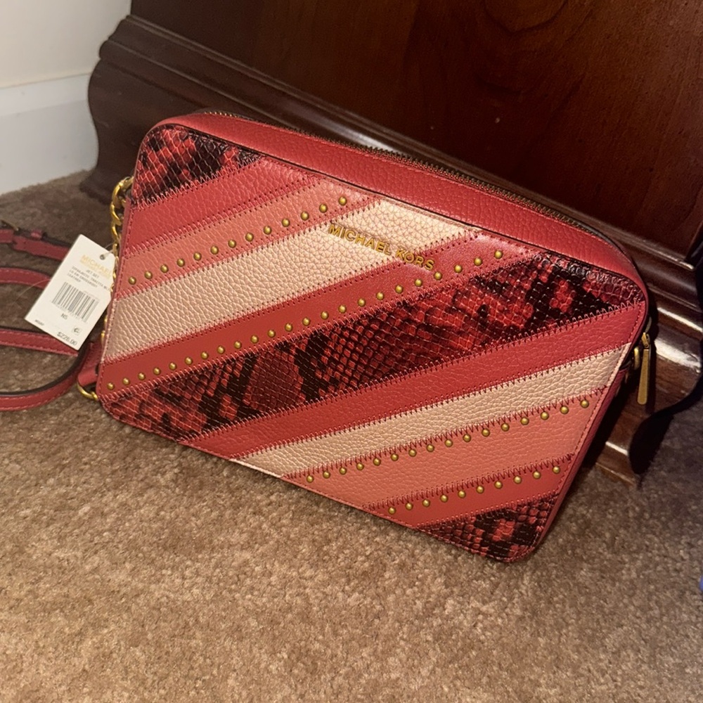 MK jet set terracotta large crossbody